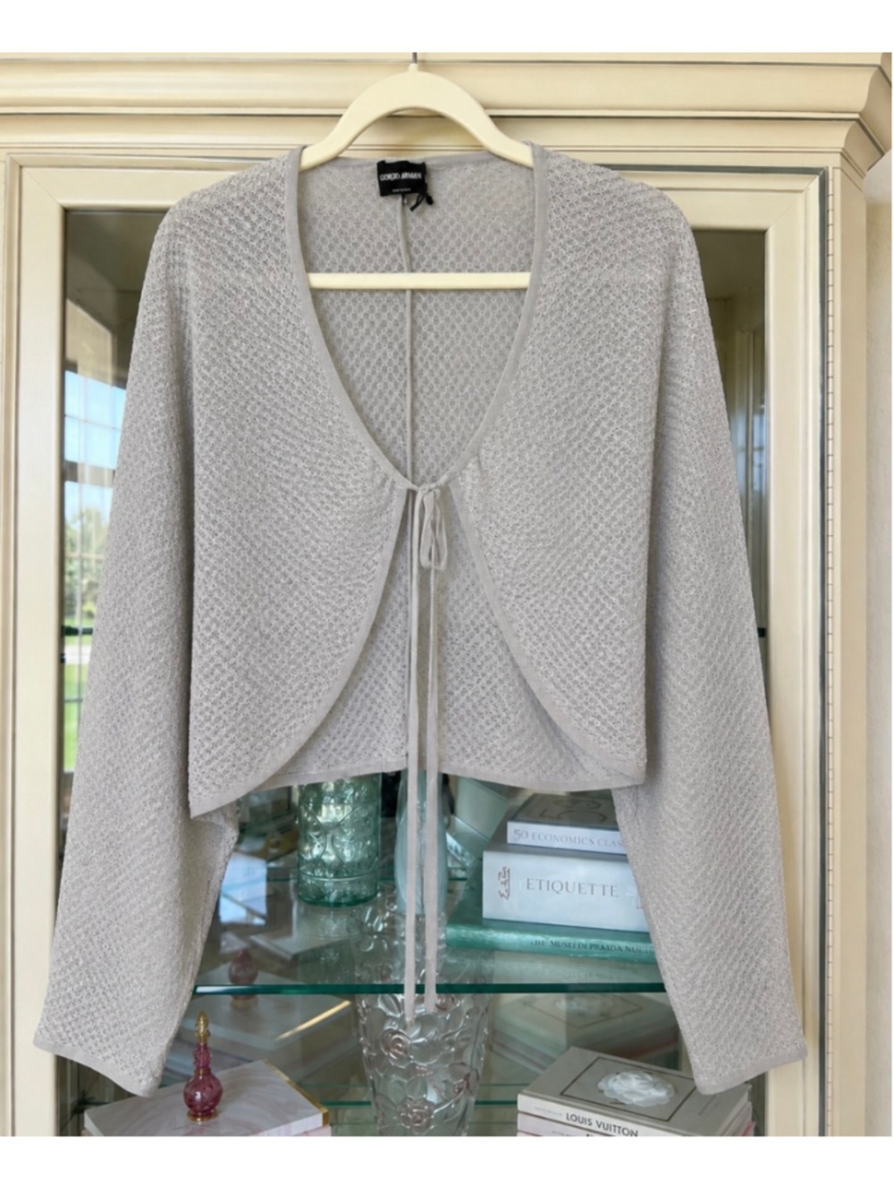 Women's Giorgio Armani Shrug Sweater Size 44/8 Gray Beige New without Tag Never